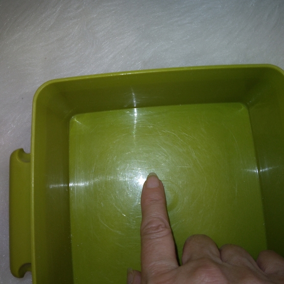 TUPPERWARE Vintage Square Away Container, vguc, green - Picture 7 of 10